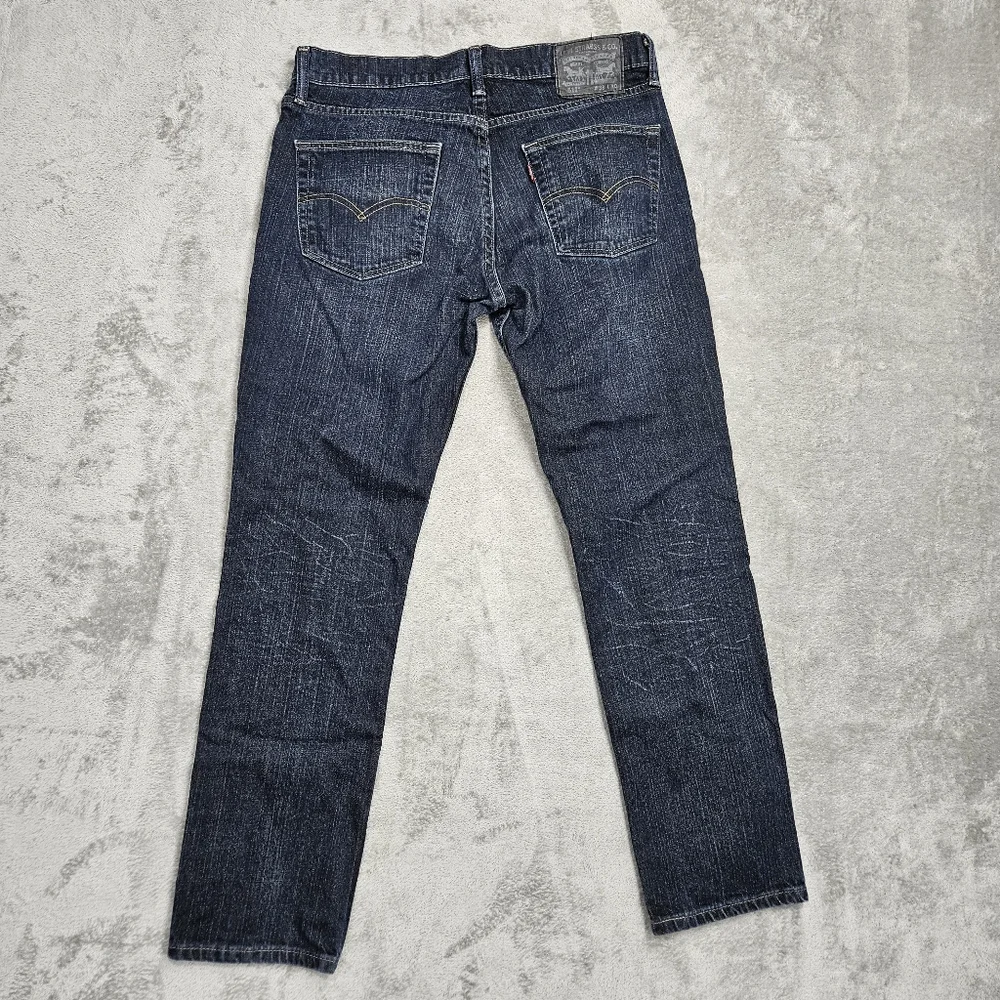 Levi’s Mens 511 Dark Wash Denim Jeans Classic 5-Pocket Jeans Straight Leg 33/30